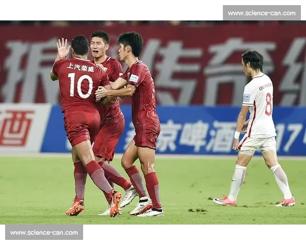 权健vs上港足协杯巅峰对决回顾从战术博弈到关键进球谁主沉浮 权健vs上港足协杯巅峰对决回顾从战术博弈到关键进球谁主沉浮